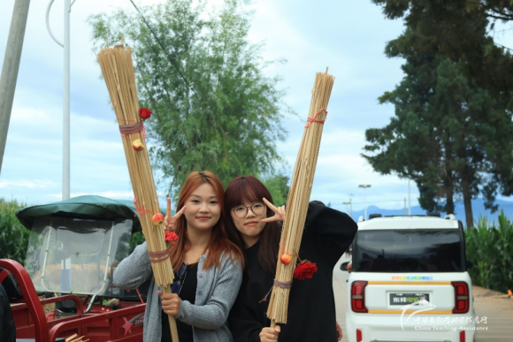 来自远山深处的力量8 - 中华支教与助学信息中心 - 2.png 来自远山深处的力量8 - 中华支教与助学信息中心 - 2.png